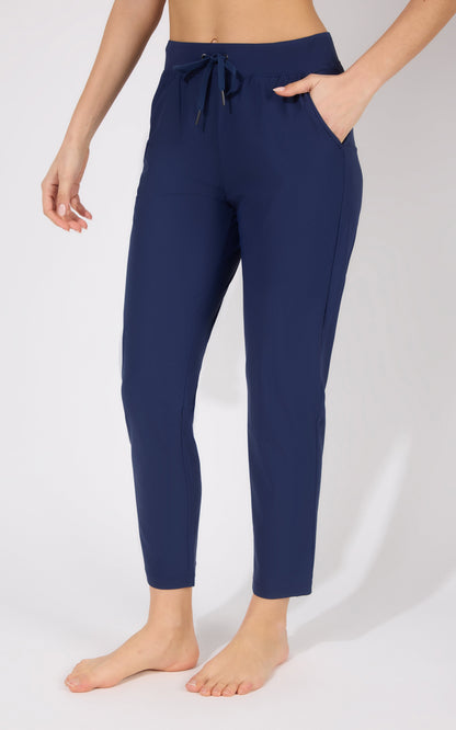 Warp  Avenue Straight Leg Pant