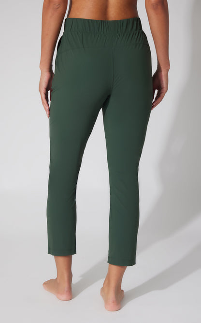 Warp Tide Tapered Ankle Pant