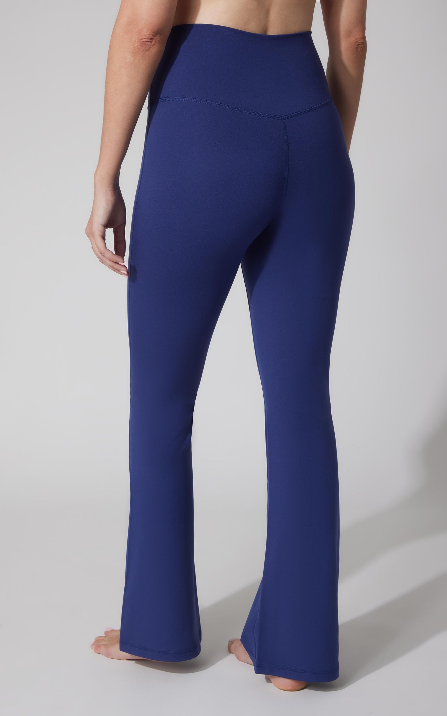 Lux Sophia 29.5" Crossover Flare Pant