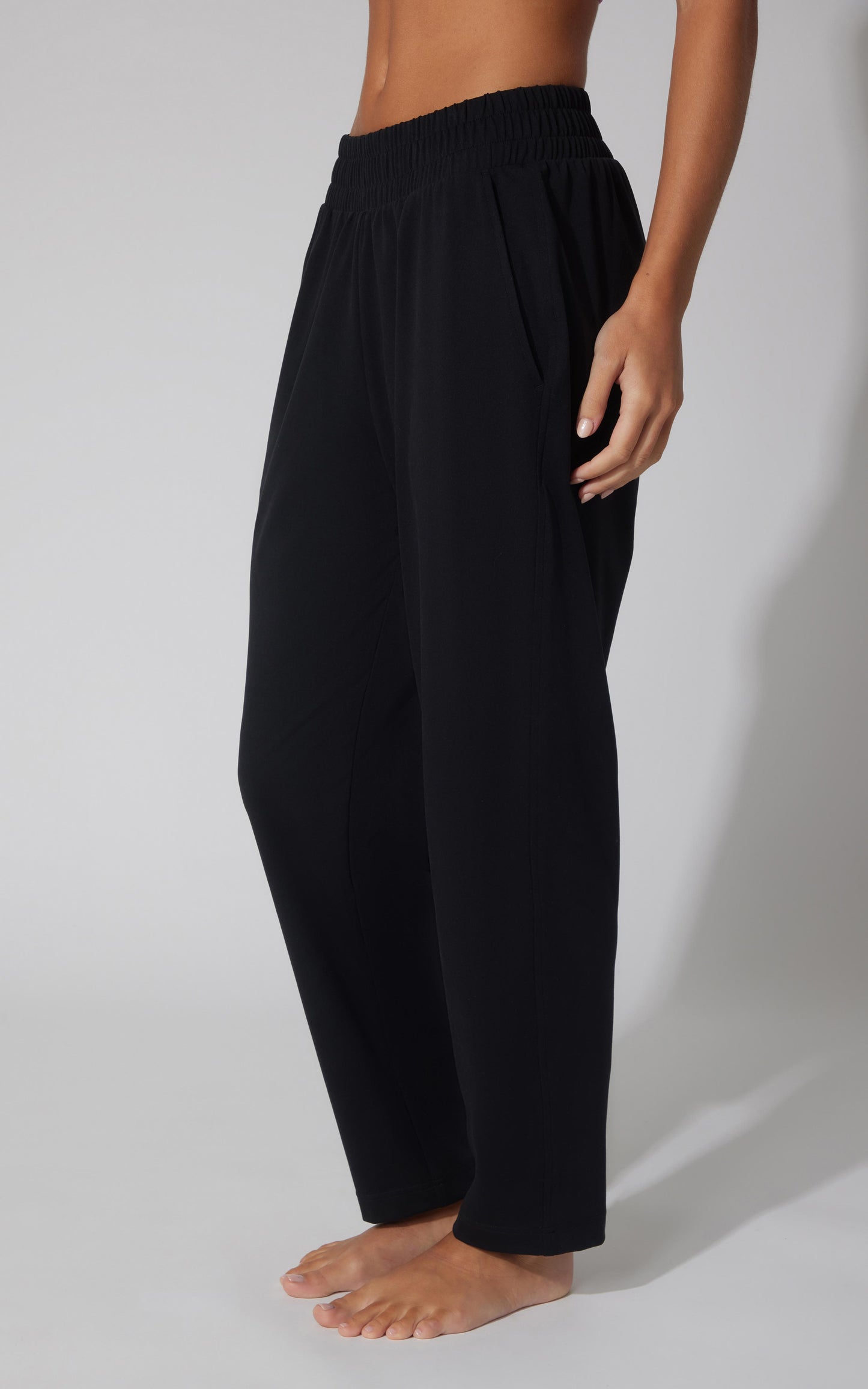Lux Straight Leg Pant w Elastic Waist