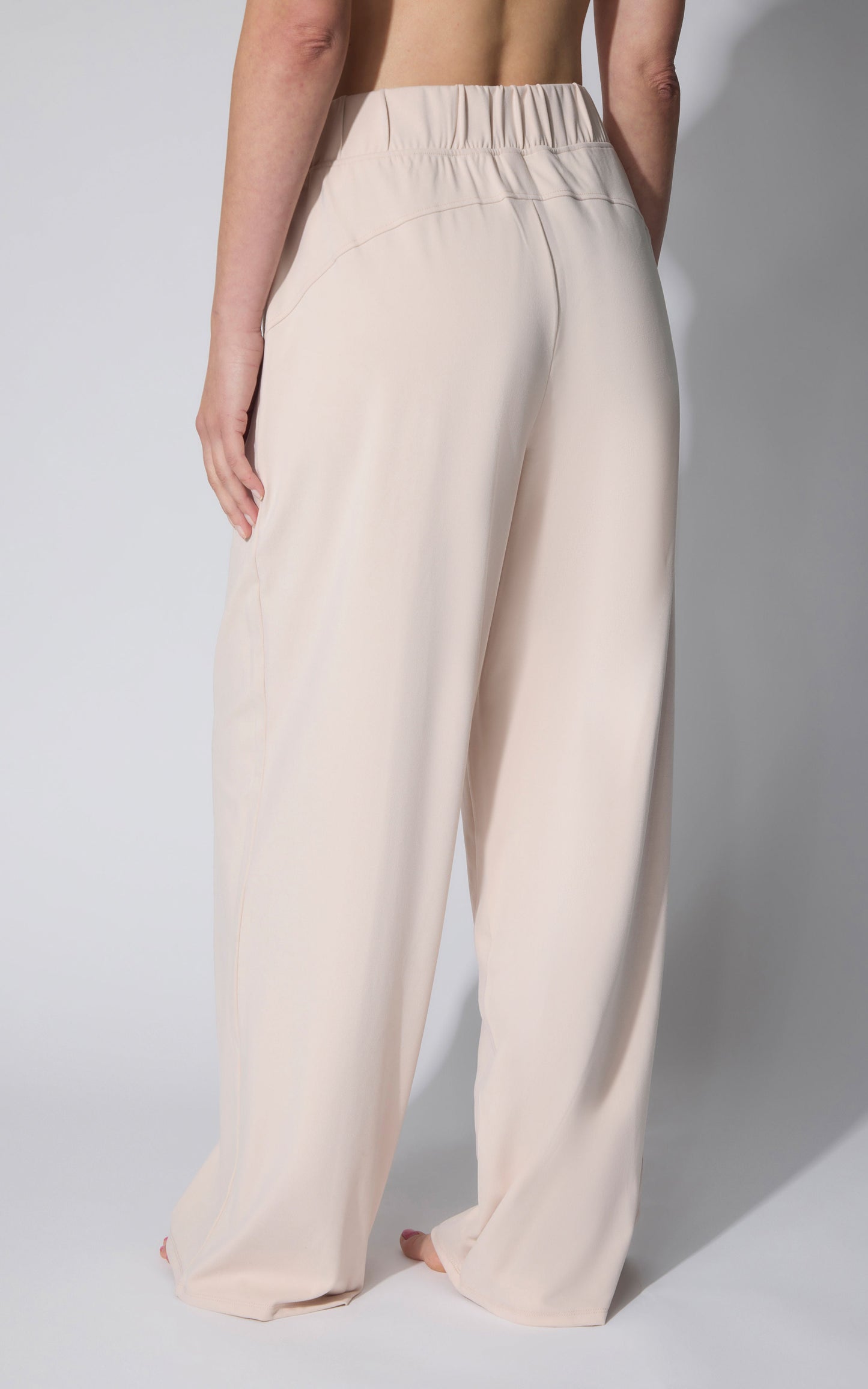 Lux La Brea Pintuck Pant