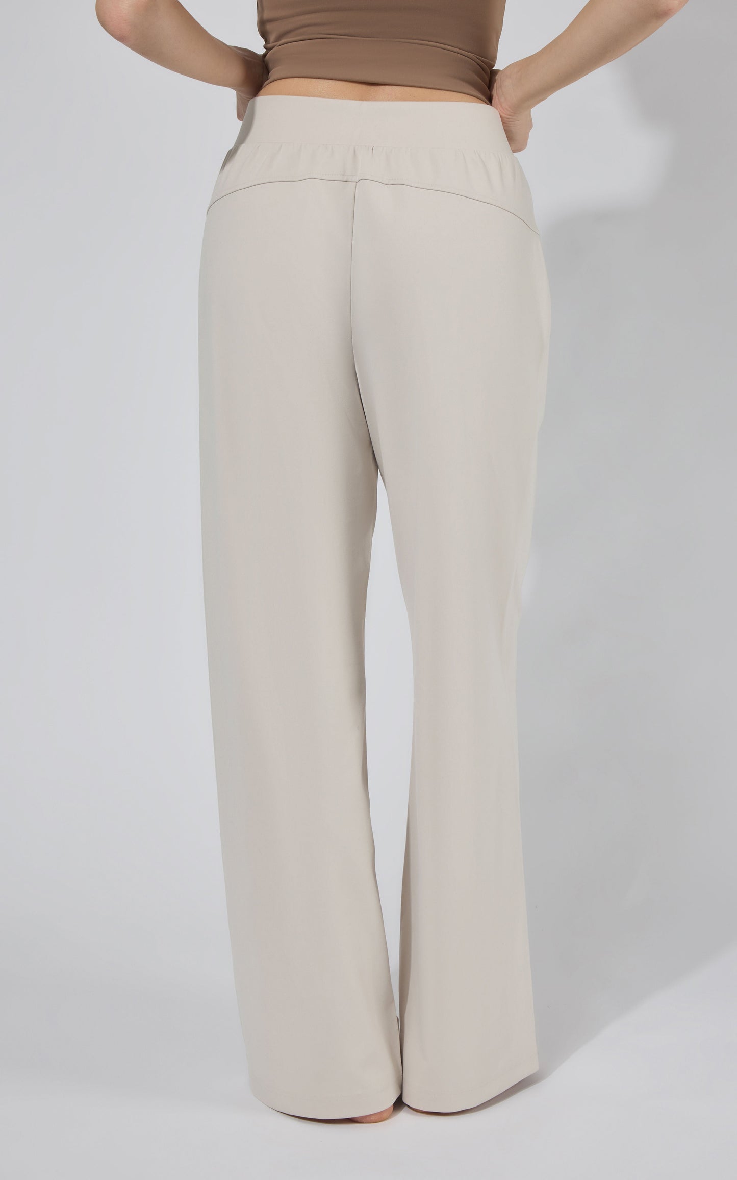 Lux Park Ave Wide Leg Pleated Pant W/ Side Pockets