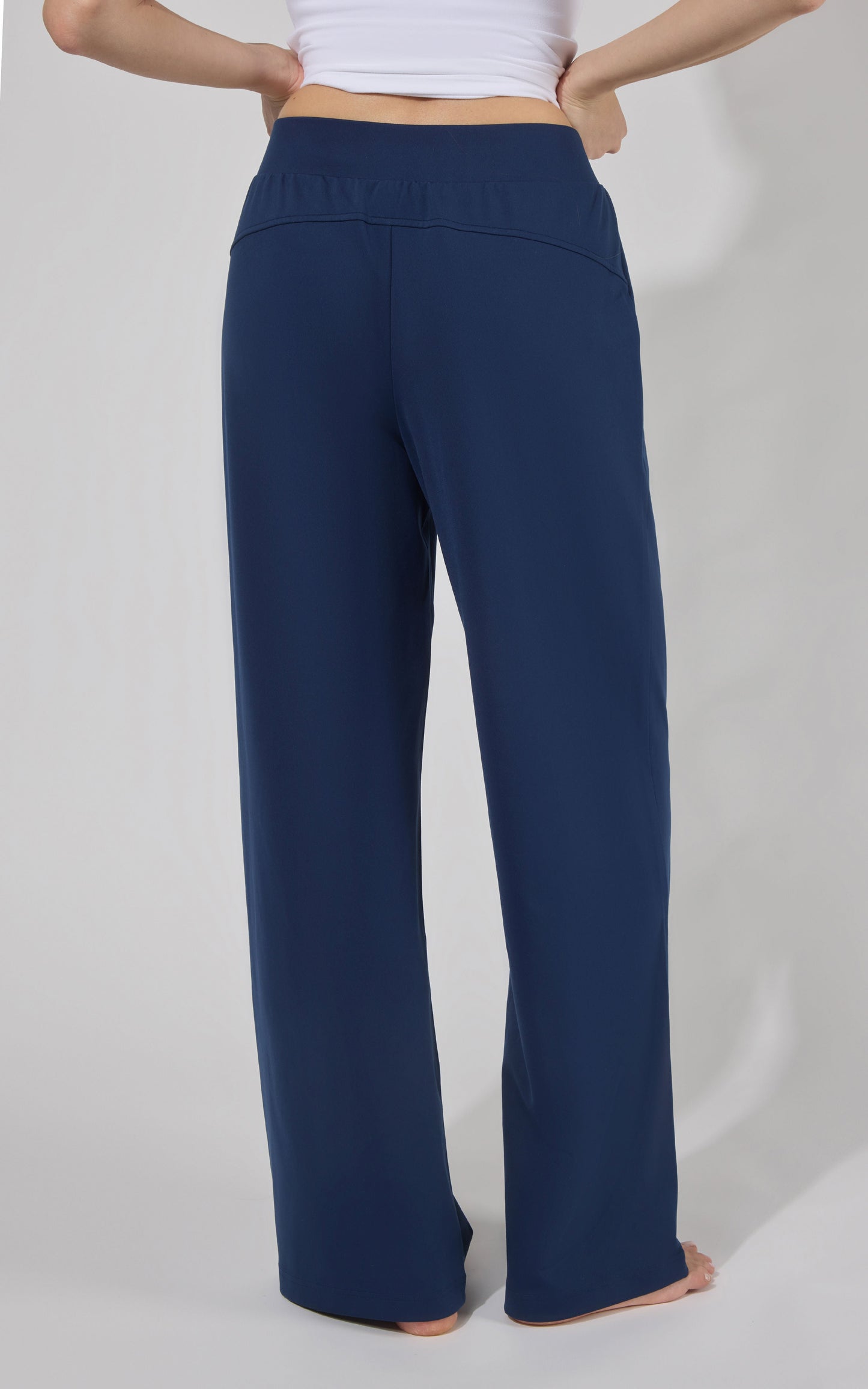 Lux Park Ave Wide Leg Pleated Pant W/ Side Pockets