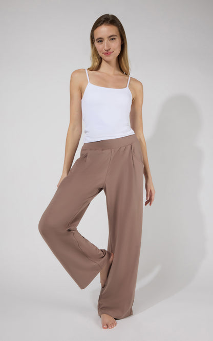 Lux Park Ave Wide Leg Pleated Pant W/ Side Pockets