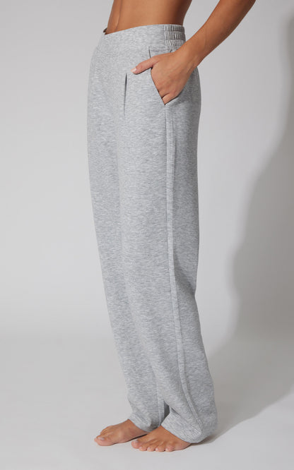 Softlite Straight Leg Pant - Our Cafe Story