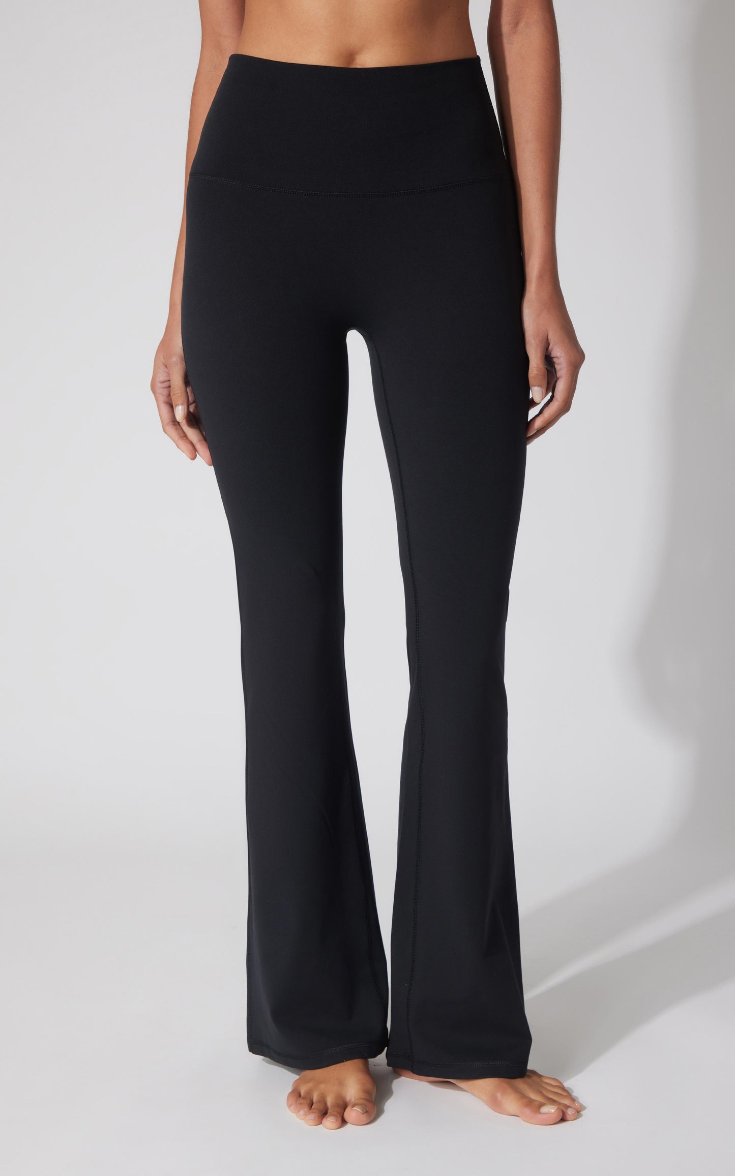 Lux Hudson Flared Pant 31.5" - Our Cafe Story