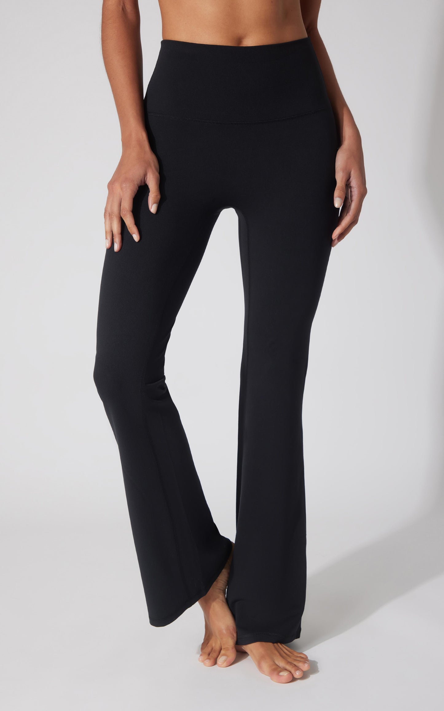 Lux Hudson Elastic Free  31.5" Flared Pant
