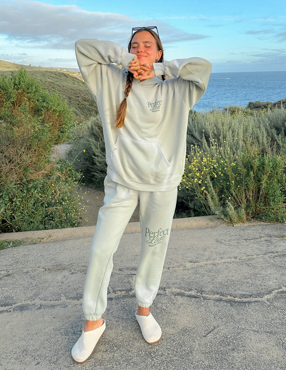 Elevated Faith Perfect Love Unisex Sweatpant