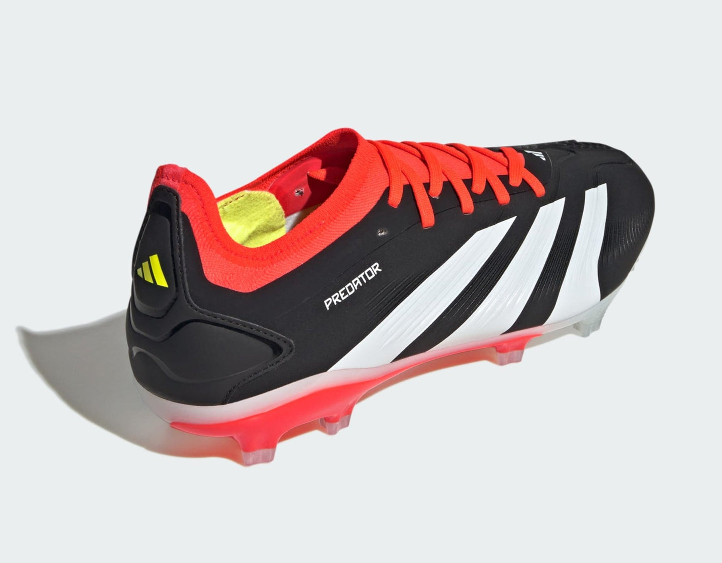 Core Black/Cloud White/Solar Red-