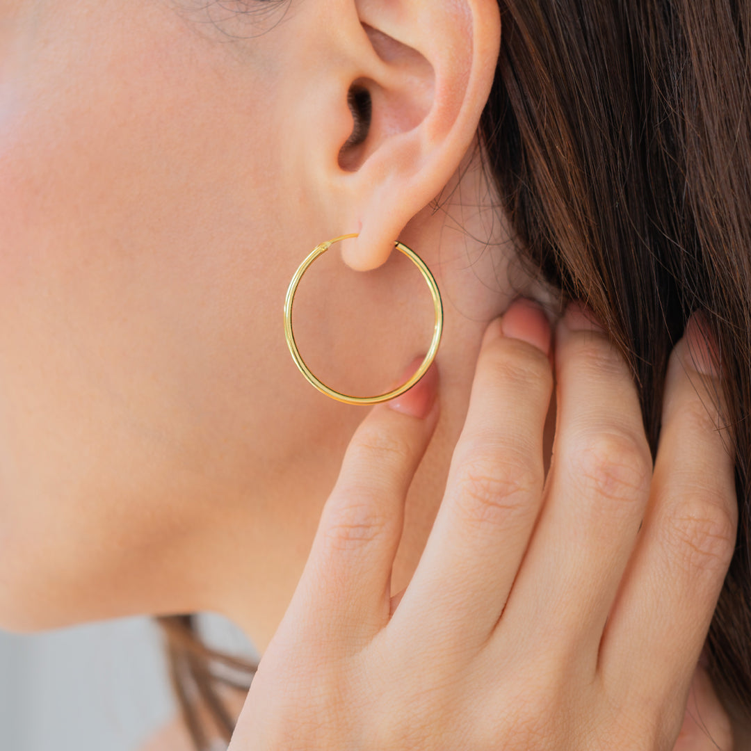 Mint & Lily Endless Hoop Earrings