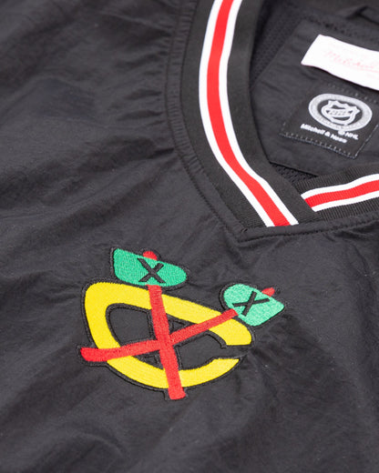 Mitchell & Ness Men's NHL Classic Nylon Pullover Current Logo Blackhawks Pullovers