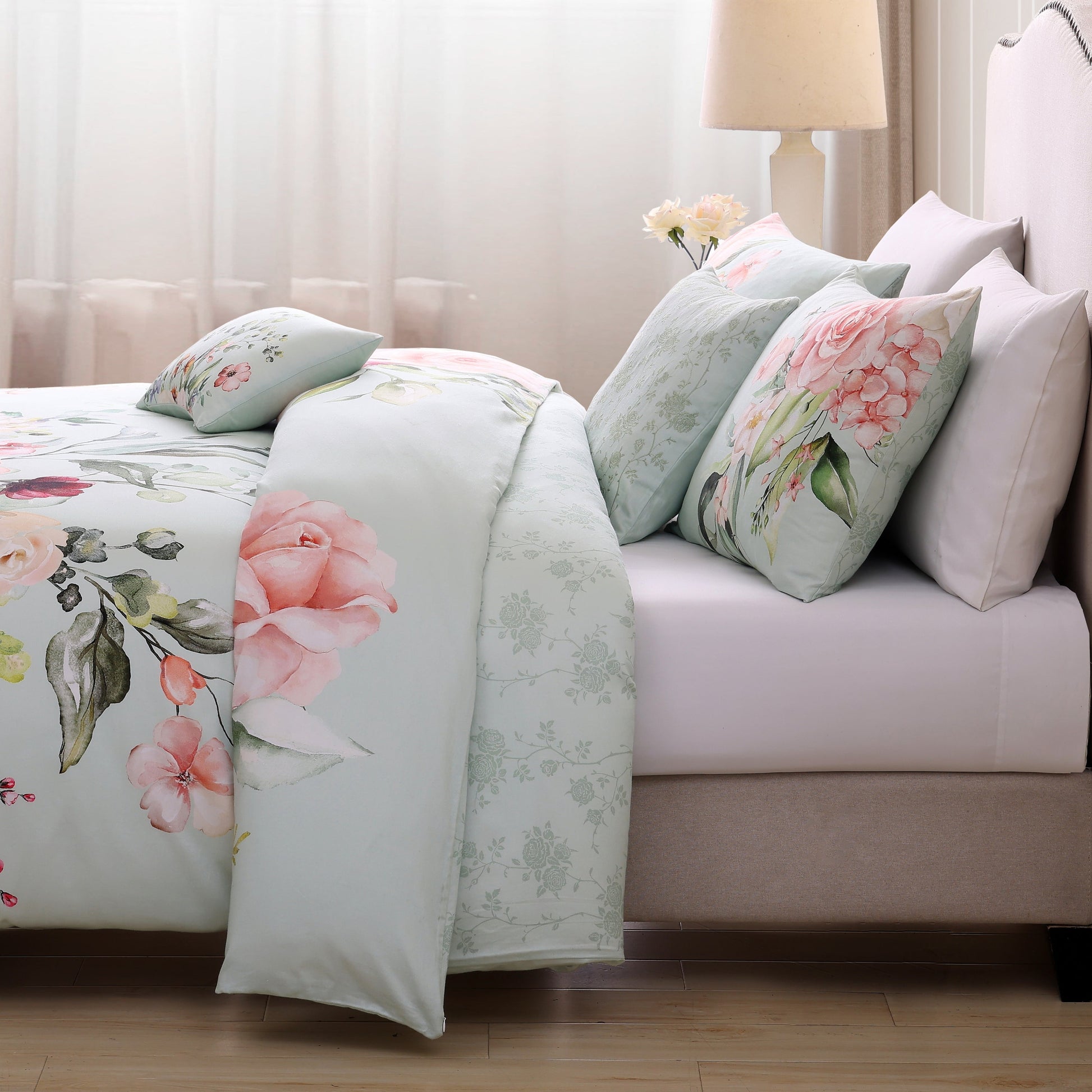 Misty Green / Rose Floral-