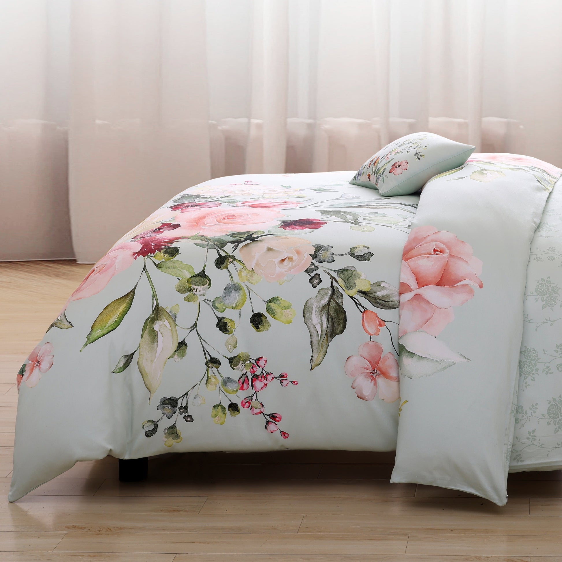 Misty Green / Rose Floral-