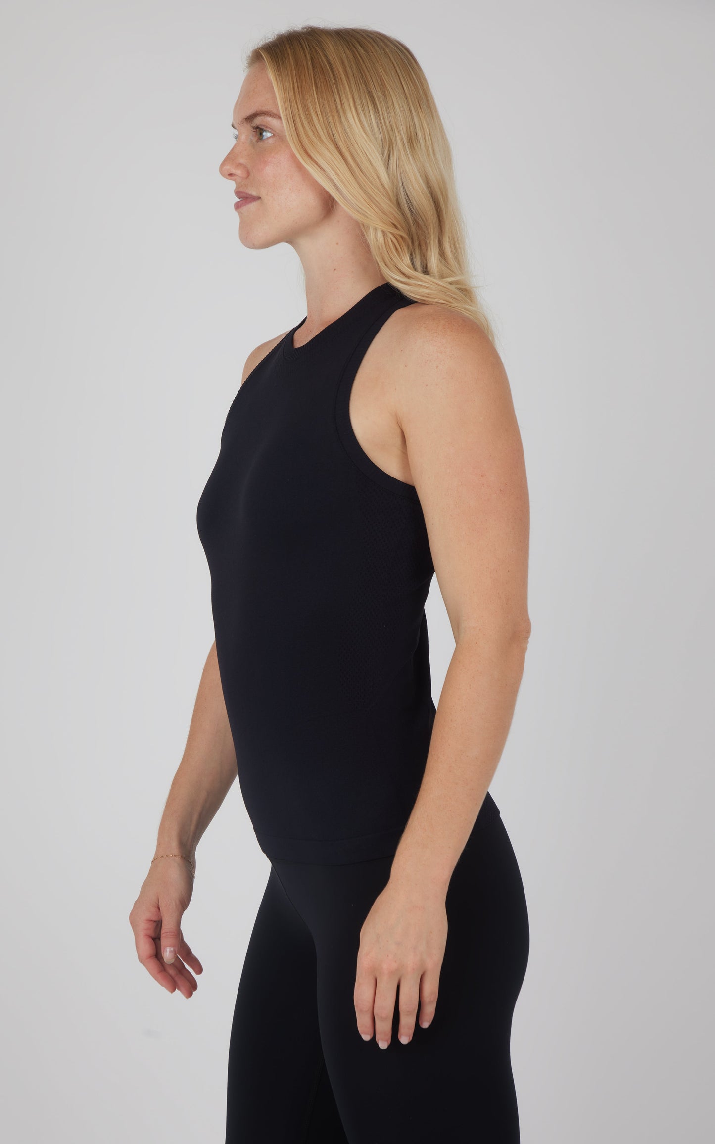 Seamless Competition Tank - Our Earthy Story