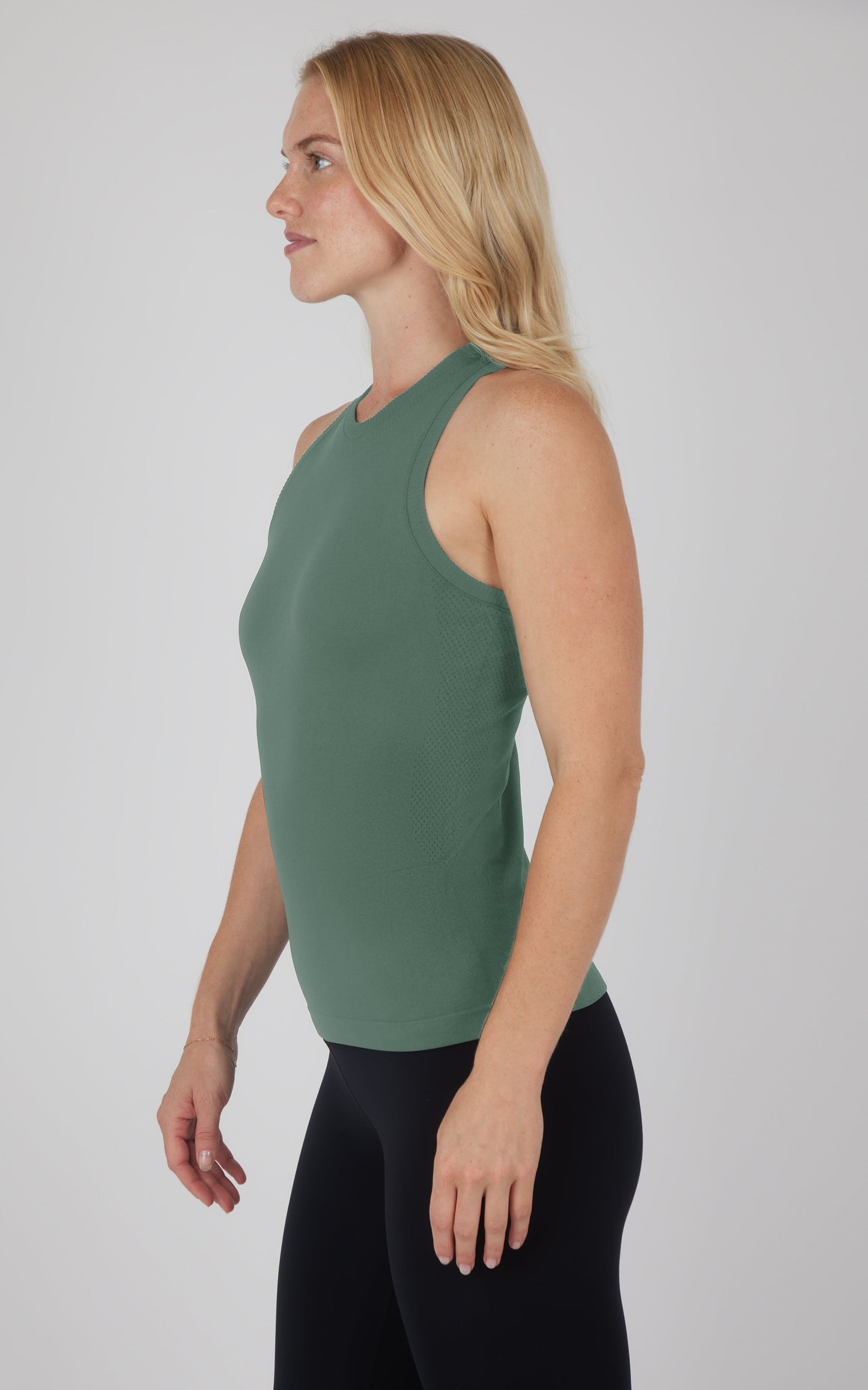 Seamless Competition Tank - Our Earthy Story