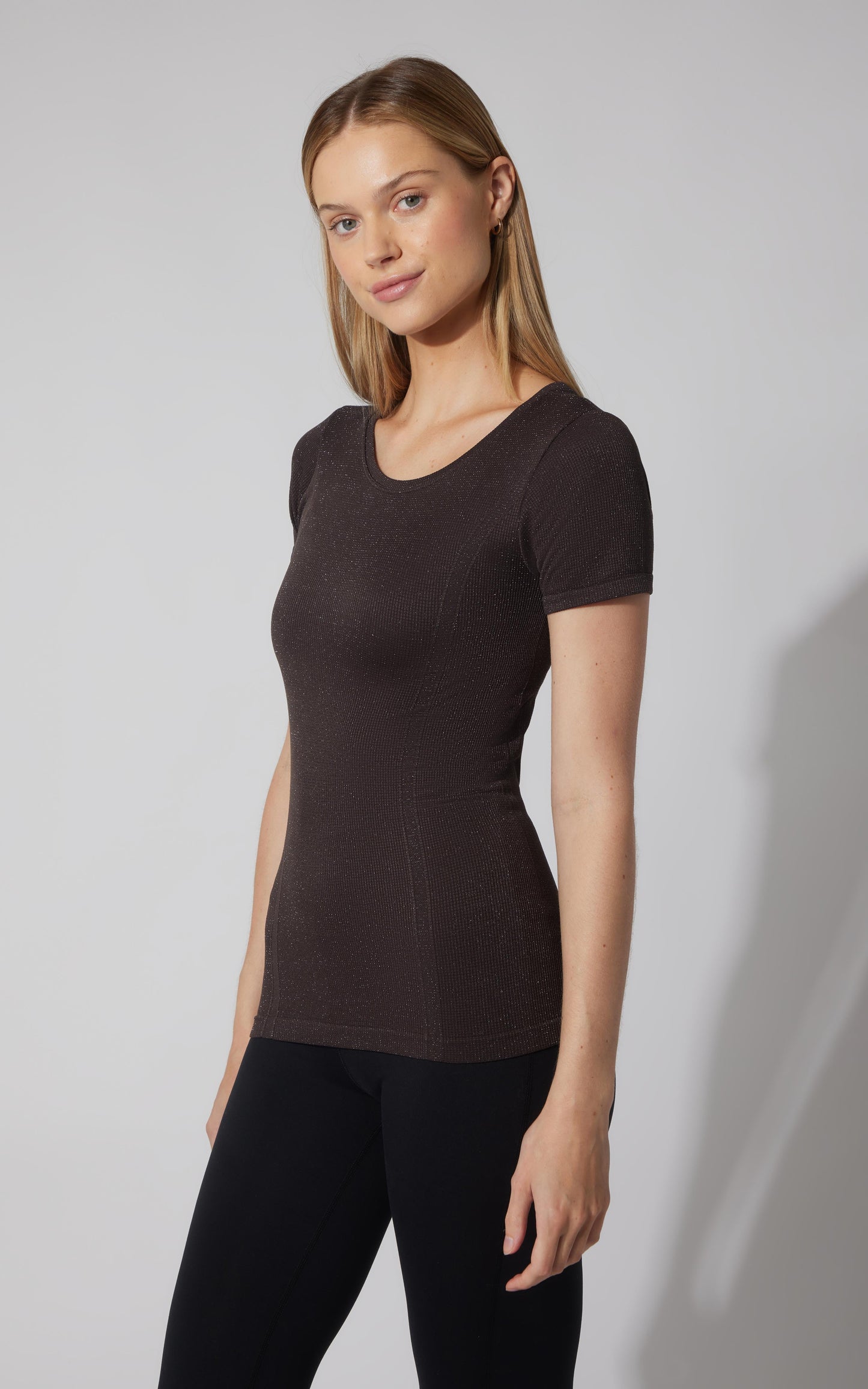 Lurex Seamless Short Sleeve Active Shirt - Our Cafe Story