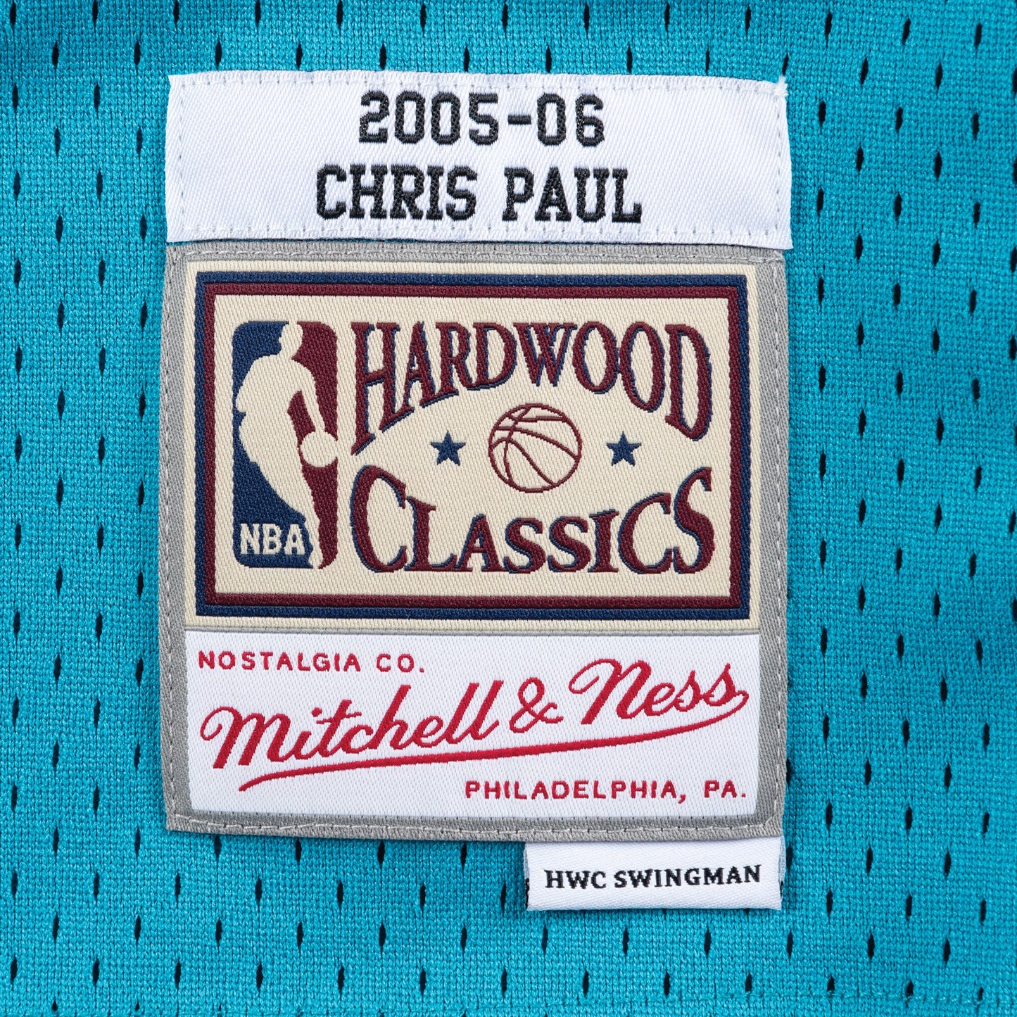Mitchell & Ness Men's NBA Swingman Road Jersey Charlotte Hornets 2005 Chris Paul