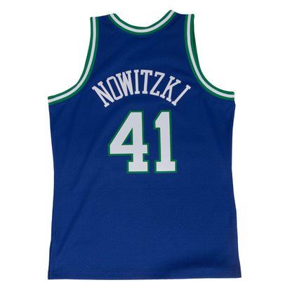 Mitchell & Ness Men's NBA Swingman Road Jersey Mavericks 98 Dirk Nowitzi