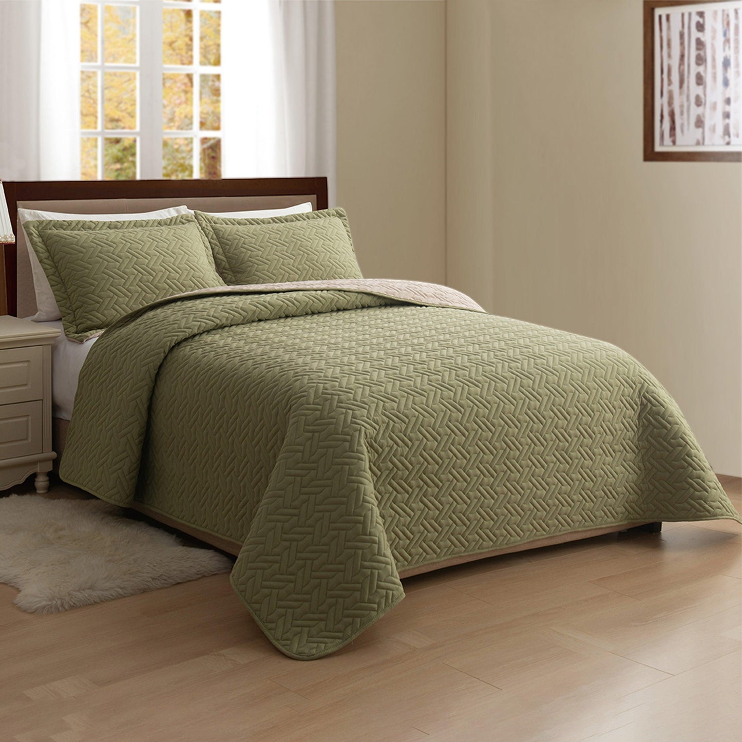 Elegant Comfort 3-Piece Majestic Quilted Reversible Bedspread Coverlet Set