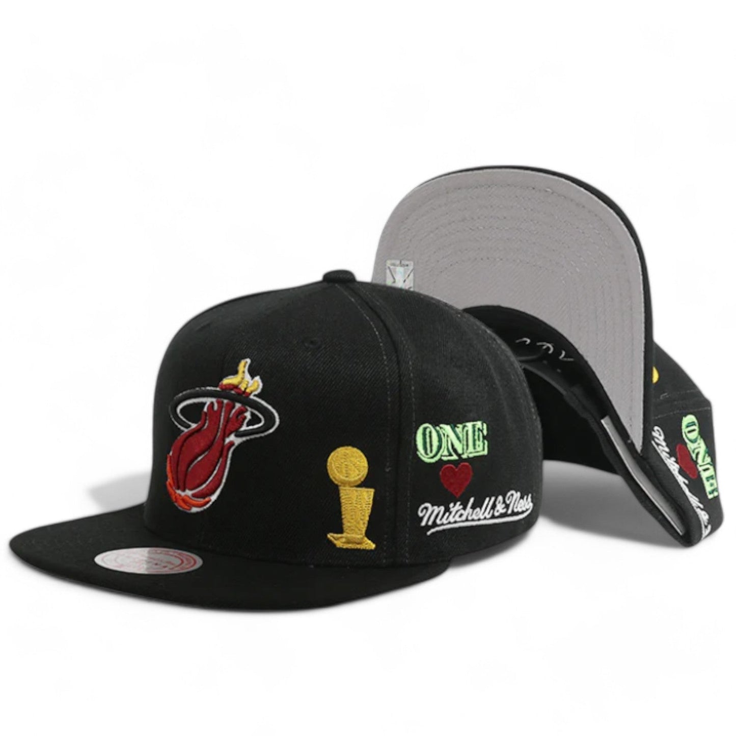 Men's Mitchell & Ness NBA Hyperlocal Snapback Hwc Heat - Black