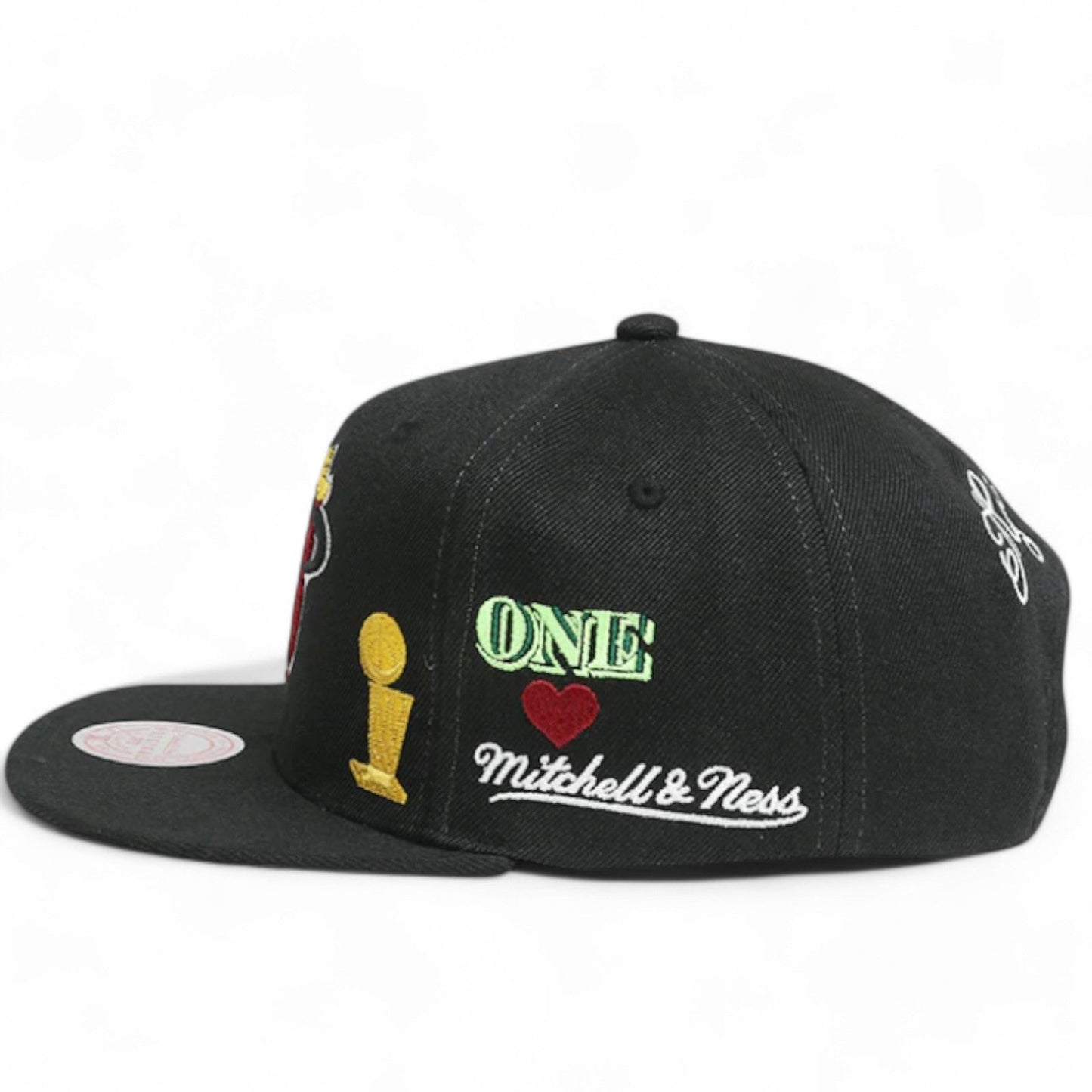 Men's Mitchell & Ness NBA Hyperlocal Snapback Hwc Heat - Black