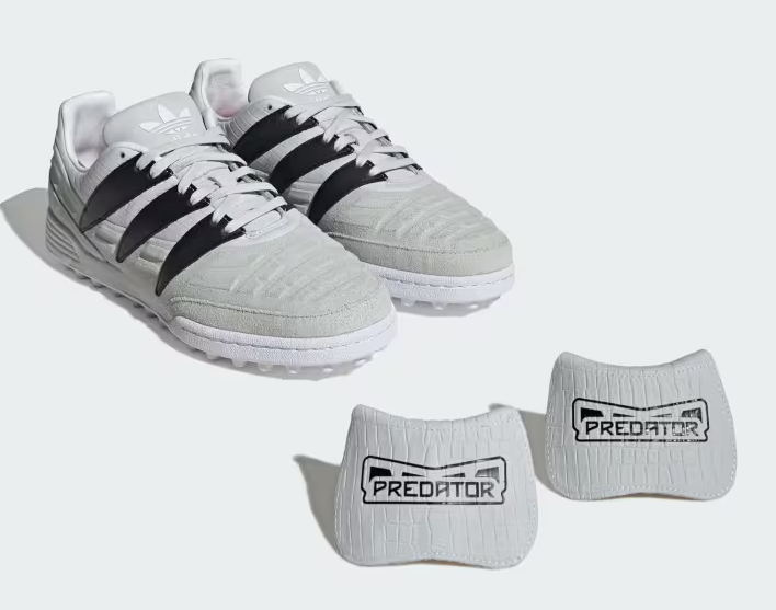 Cloud White/Core Black/Team Victory Red-