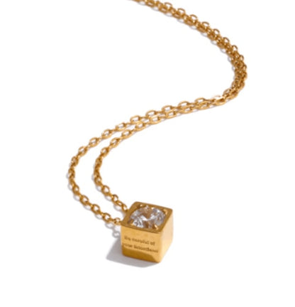MILA Necklace