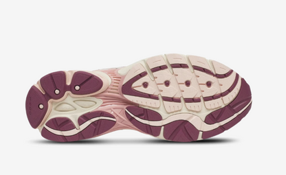 Saucony Womens Progrid Omni 9 Ivory/Peony