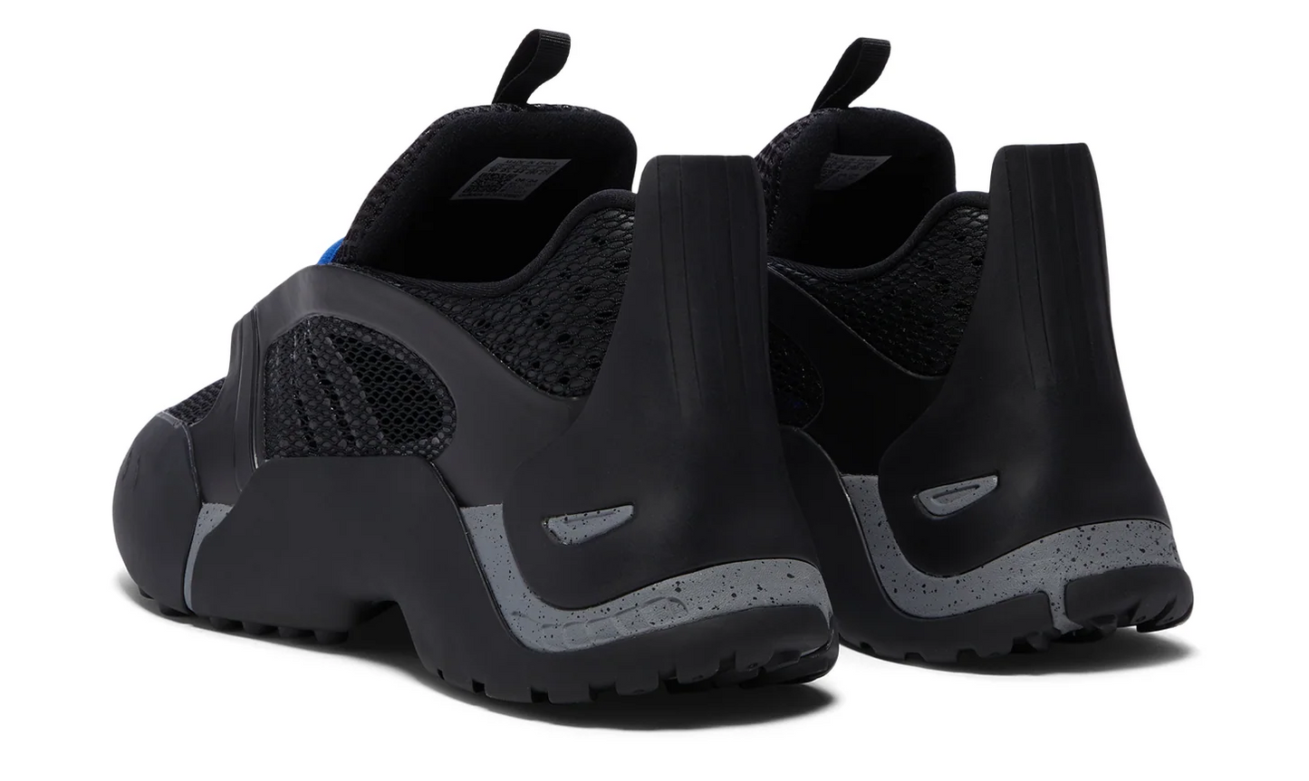 Black-Black Box/Black-Black Box/Black-Black Box-