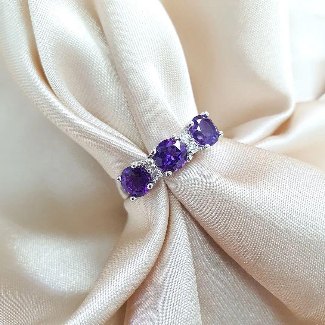 1.7 Ct Round Purple Amethyst Prong Silver Three Stone Ring