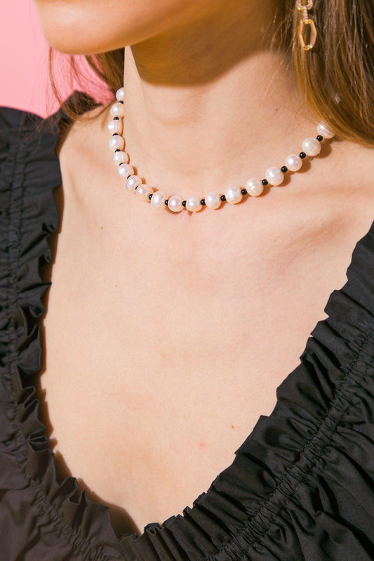 Lou Pearl Necklace