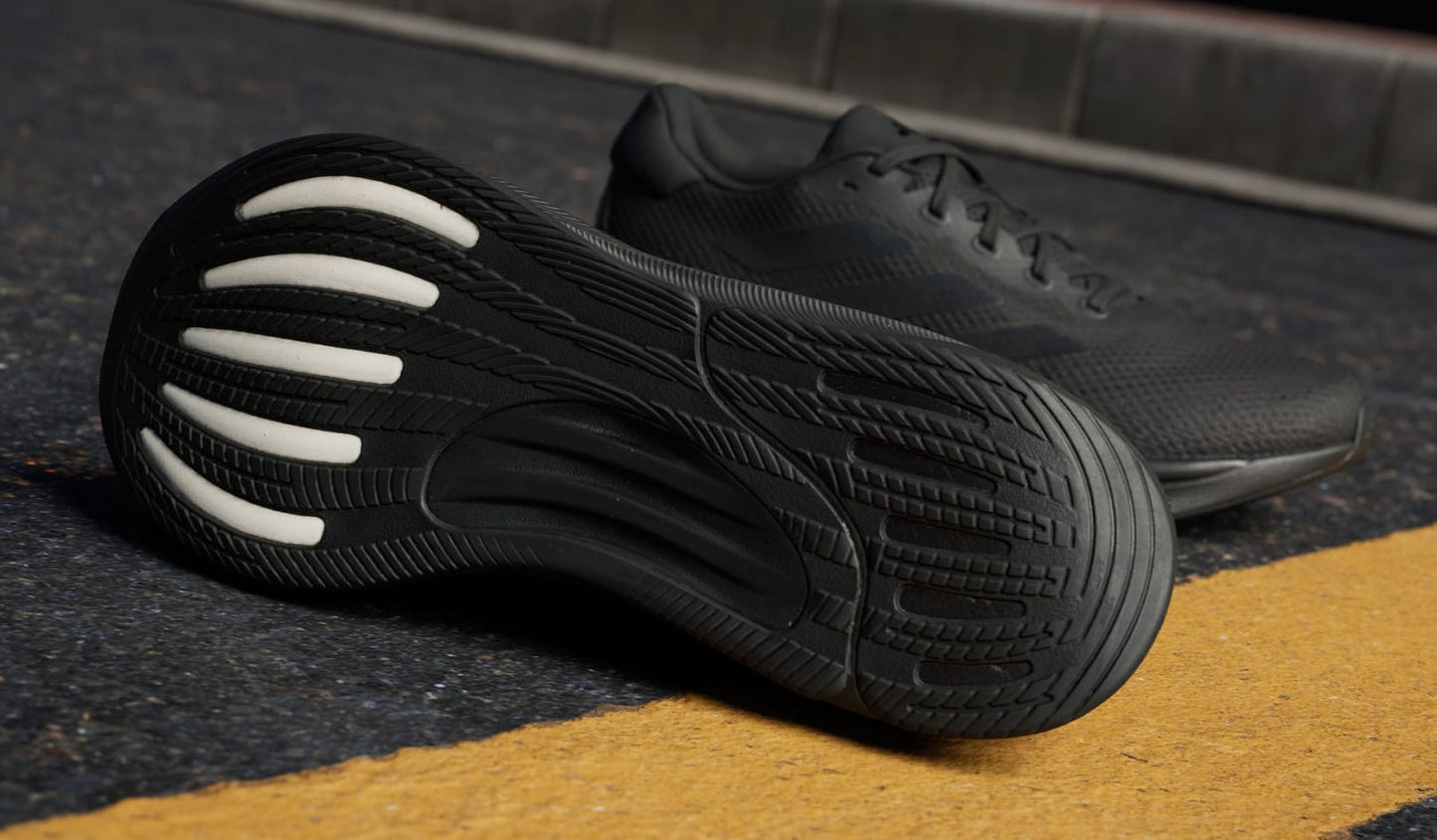 [ig8319] Mens adidas Supernova Stride