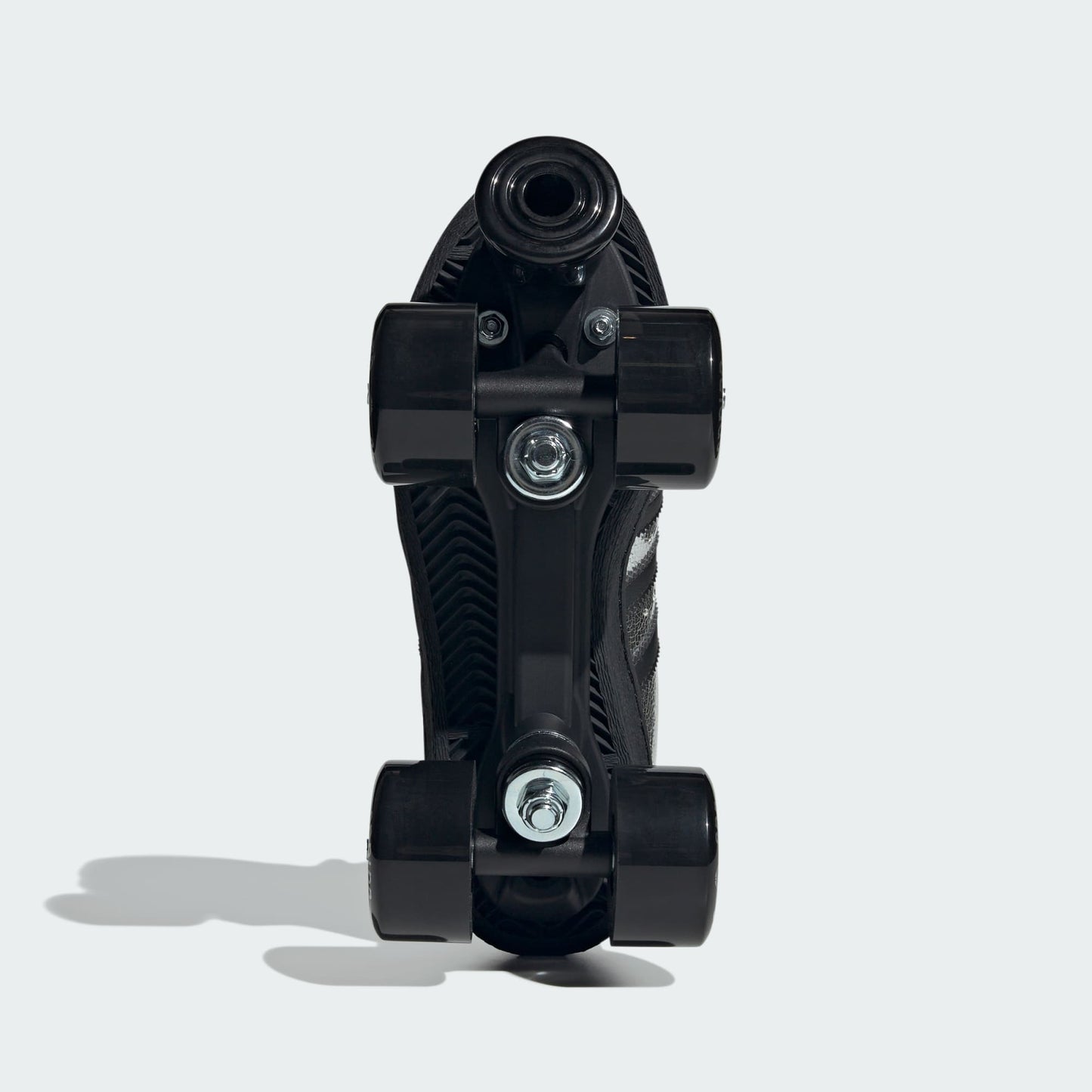 Silver Metallic/Core Black/Cloud White-