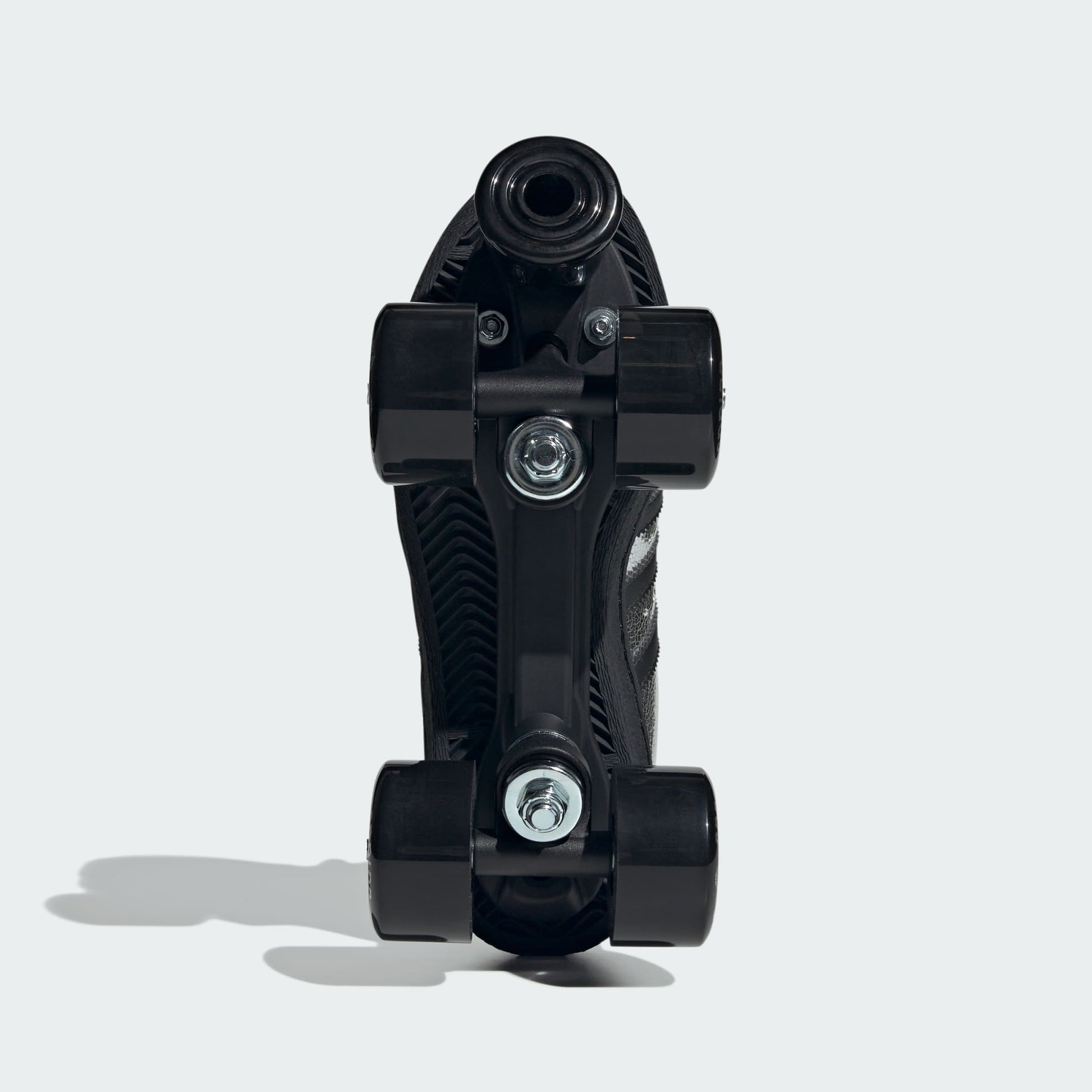 Silver Metallic/Core Black/Cloud White-