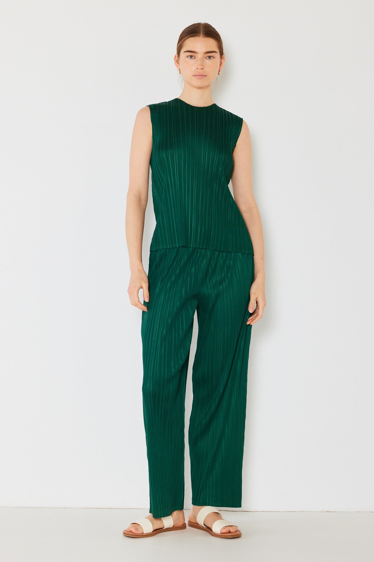 Marina West T01SL Pleated Sleeveless Tank Top