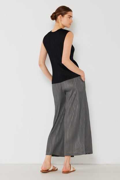 Marina West Pleated Wide-Leg Cropped Pants with Side Pleat (P03WP) - Dark Gray