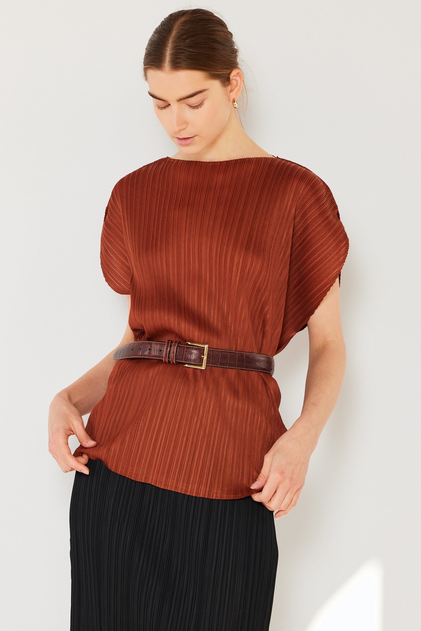 Marina West T02SR Pleated Dolman Sleeve Top