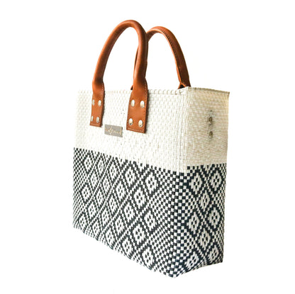 Tin Marin White Large Woven Crossbody Bag - Leather