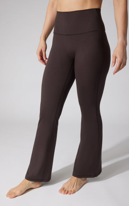 Lux Hudson Elastic Free V-Back 7/8 Flare Pant