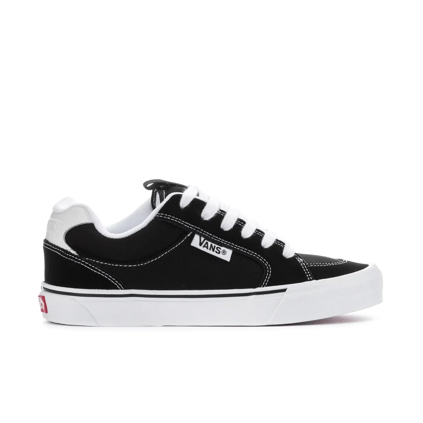 [vn000czwbzw] Mens Vans Chukka Push - Black/white