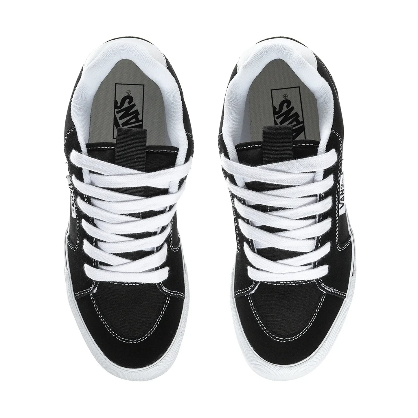[vn000czwbzw] Mens Vans Chukka Push - Black/white