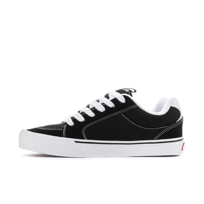 [vn000czwbzw] Mens Vans Chukka Push - Black/white