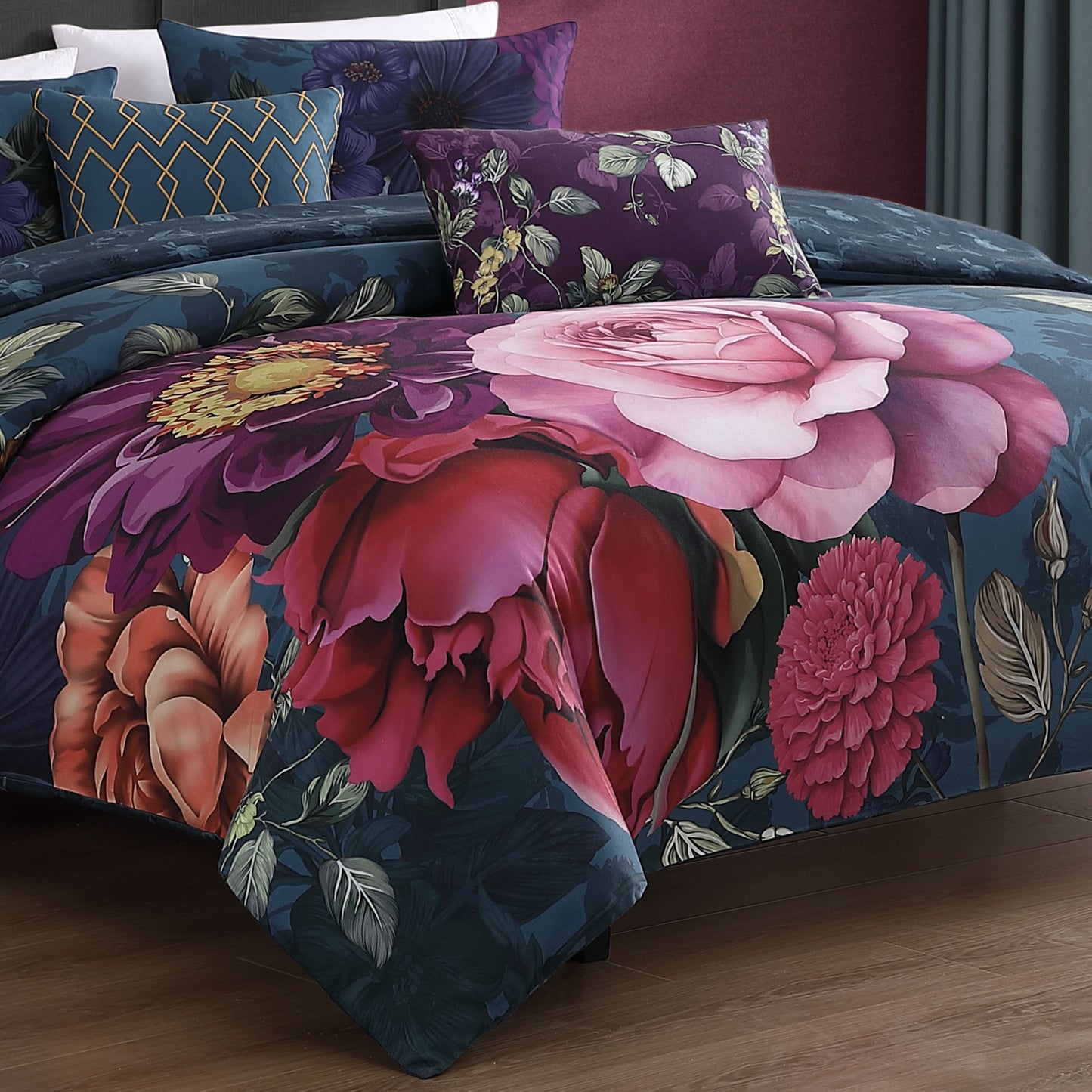 Bebejan Vibrant Flora 5 Piece Reversible Comforter Set