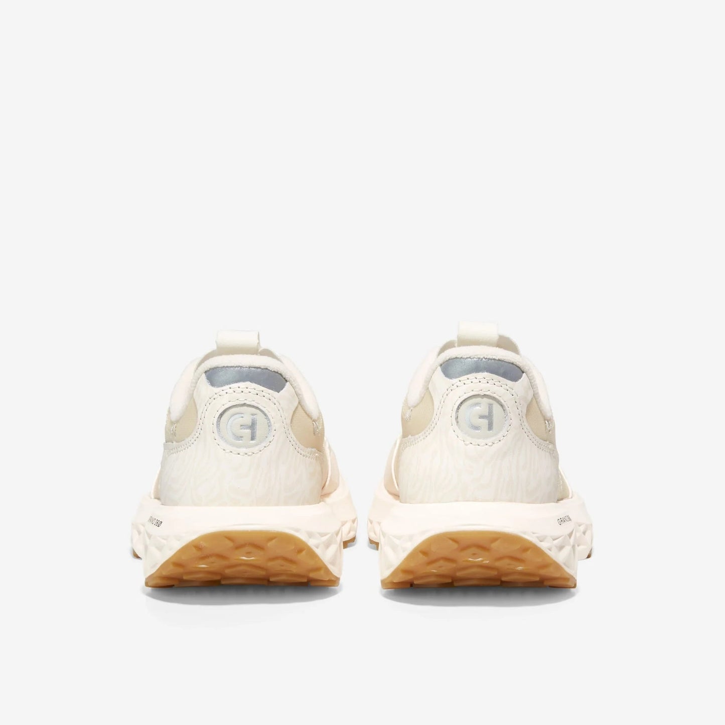 Cole Haan Womens Zerøgrand Outpace 3