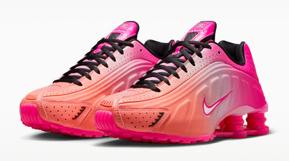 Nike Women's Shox R4 AB Hyper Pink/Black