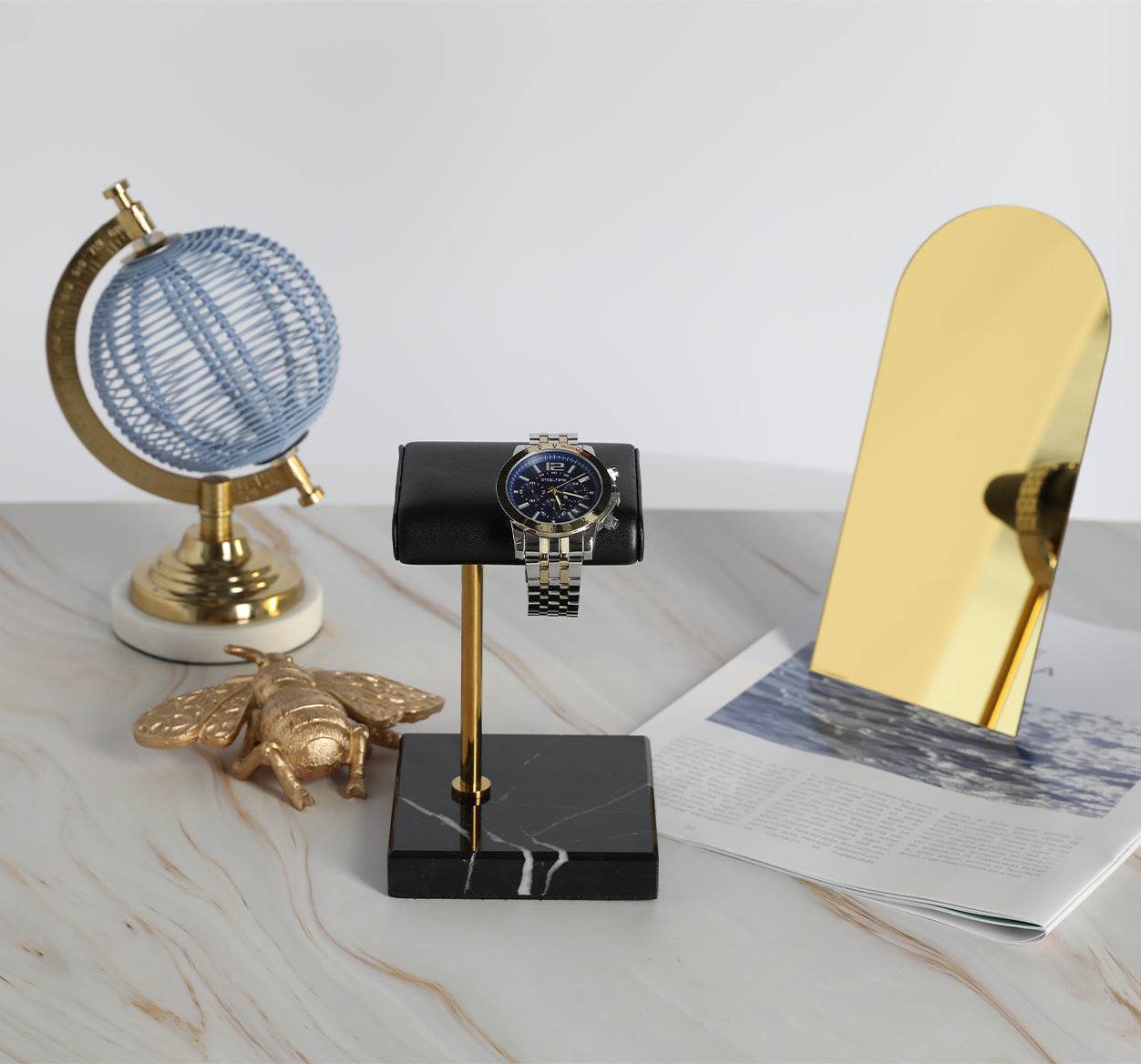 Deluxe Leather Padded Watch Display Stand