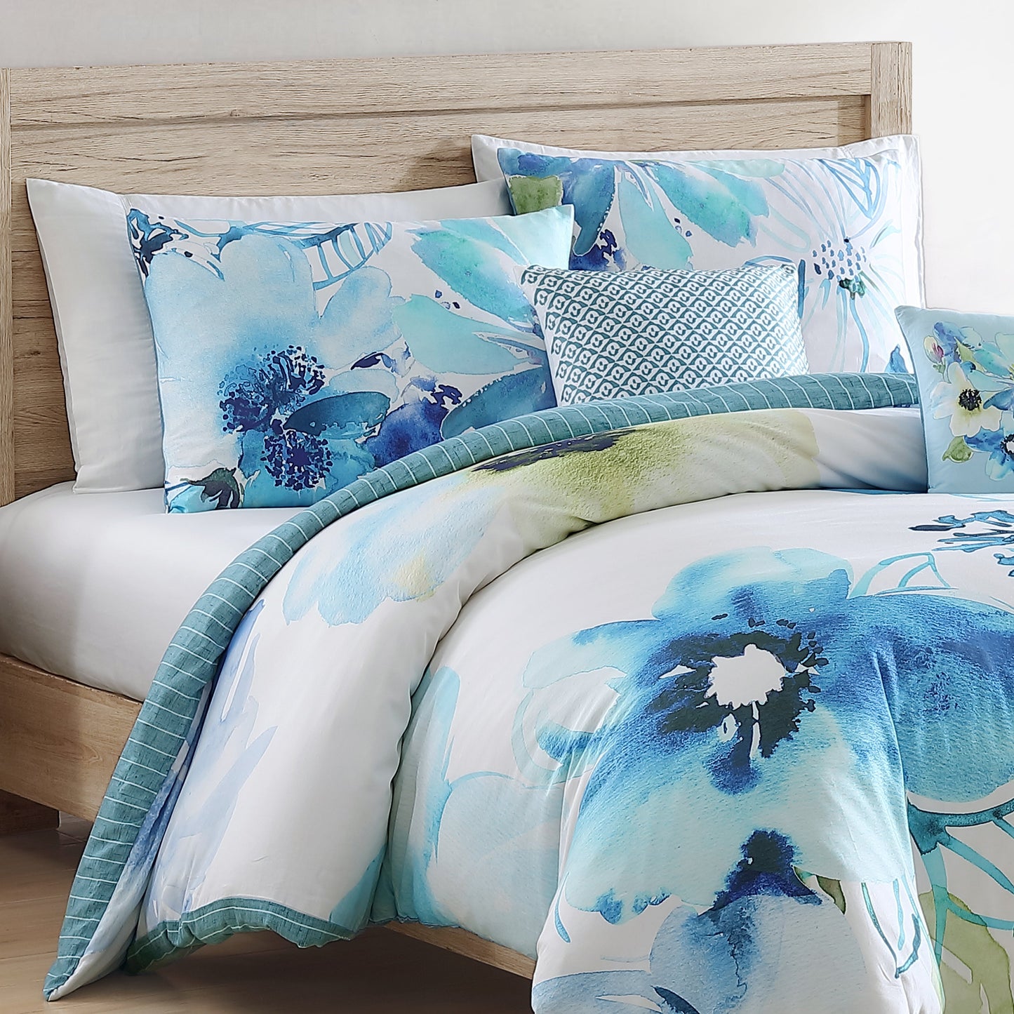 Bebejan Watercolor Blue 5 Piece Reversible Comforter Set