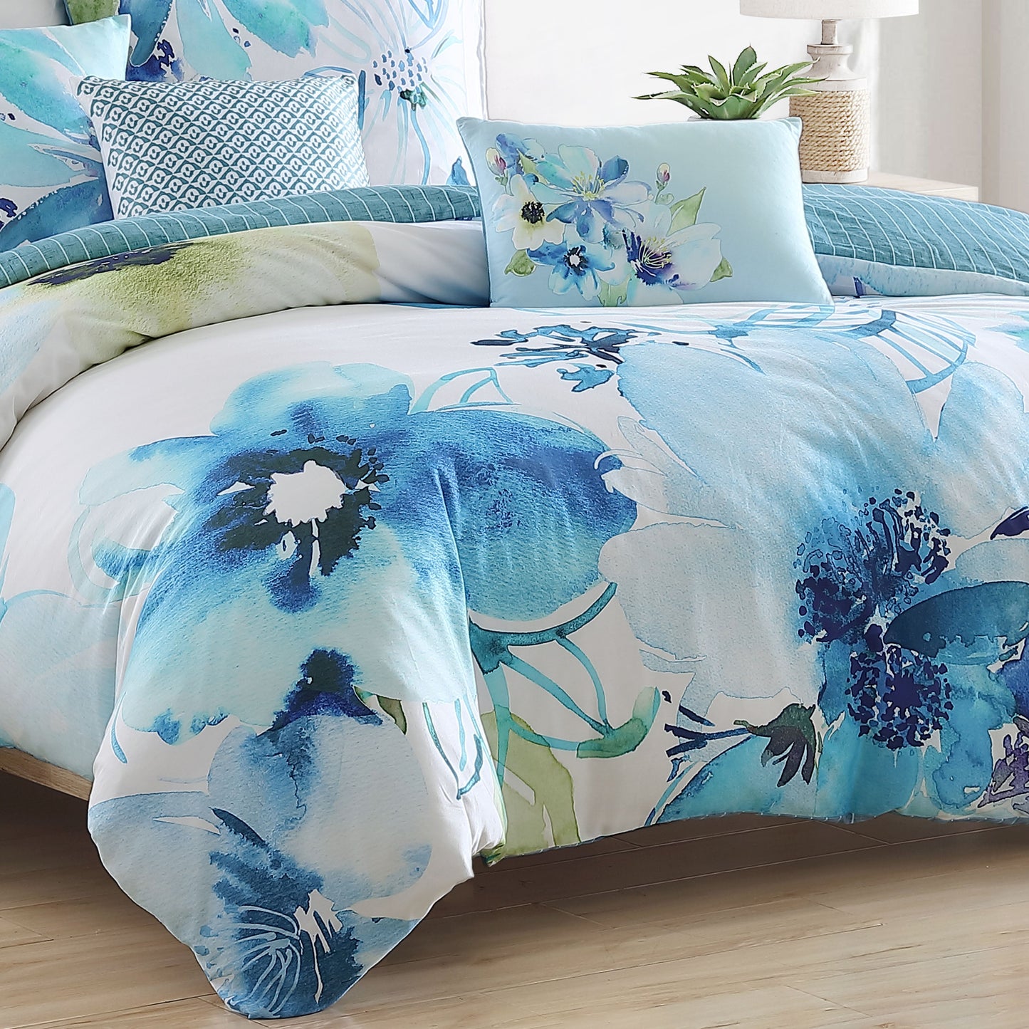 Bebejan Watercolor Blue 5 Piece Reversible Comforter Set