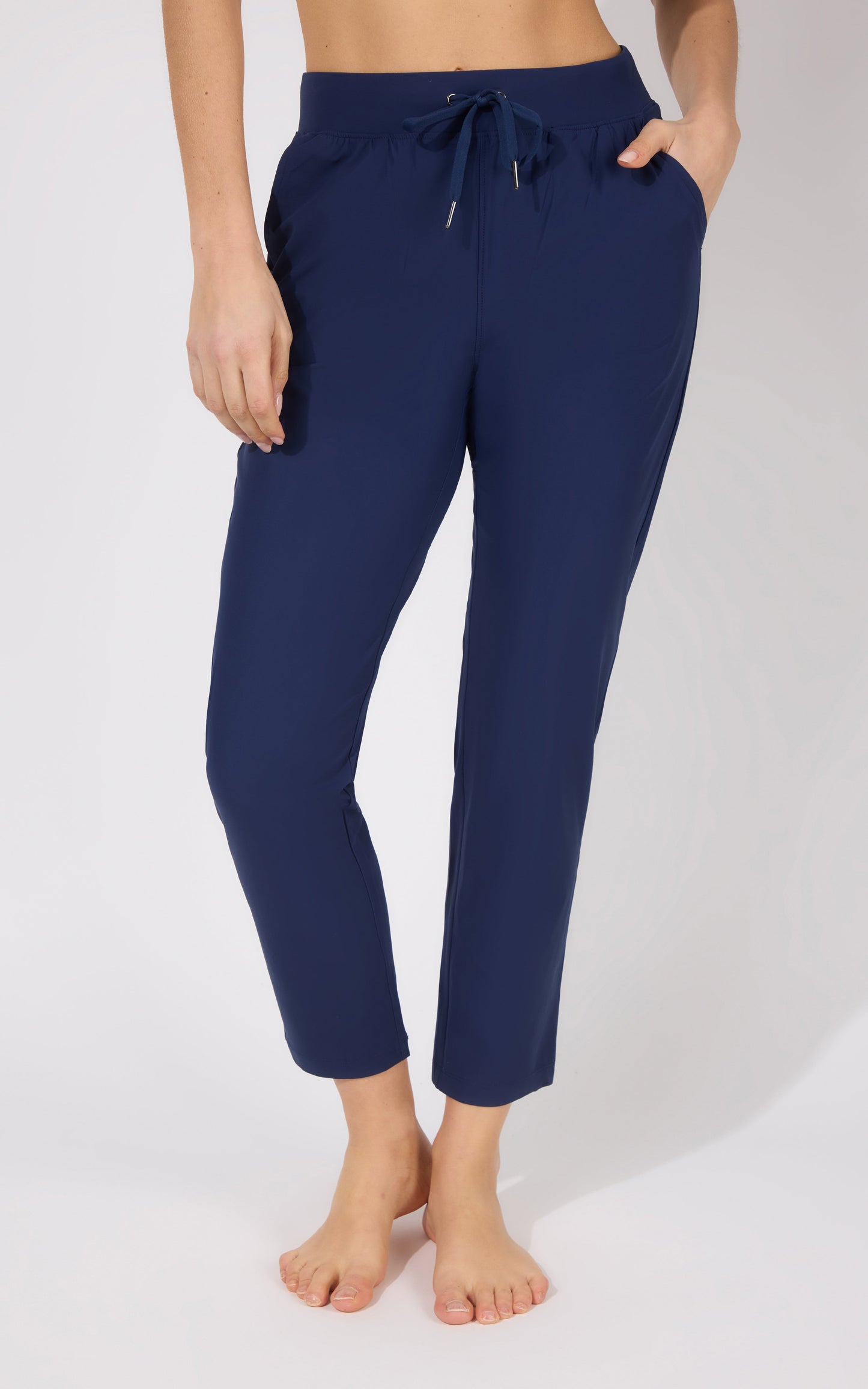 Warp  Avenue Straight Leg Pant