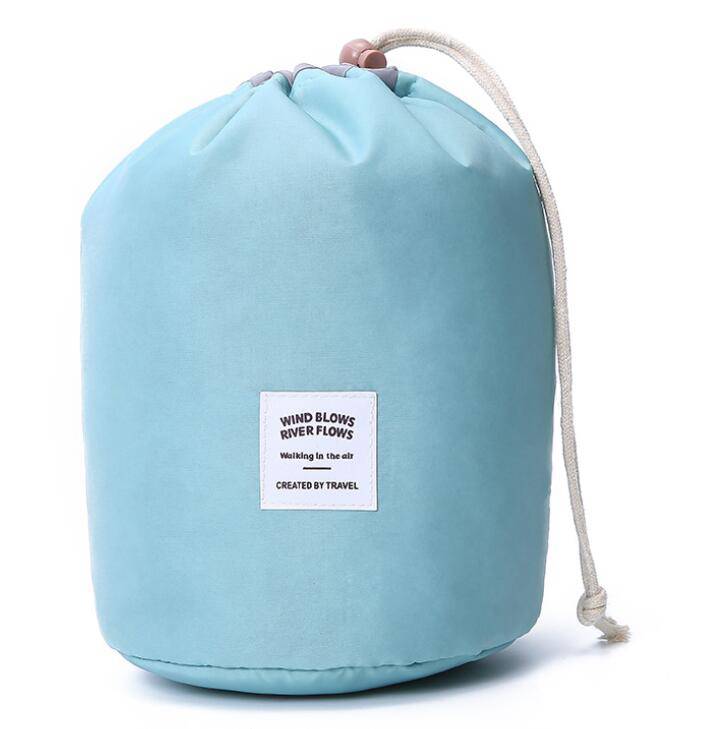 Threaded Pear Portable Cosmetic Bags